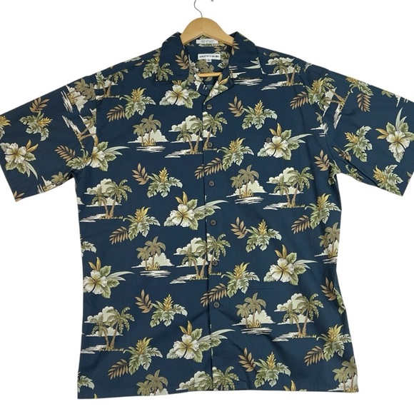 Pierre Cardin Hawaiian Tropical Summer Beach Vacation shirt. Size Large - Picture 9 of 10